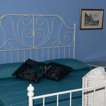 Domus Est Apartment Rome