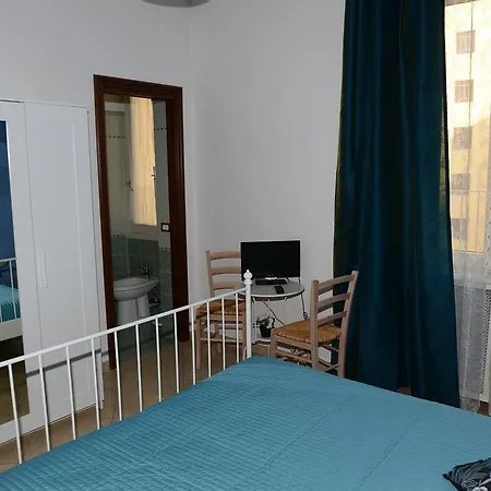 Domus Est Apartment Rome