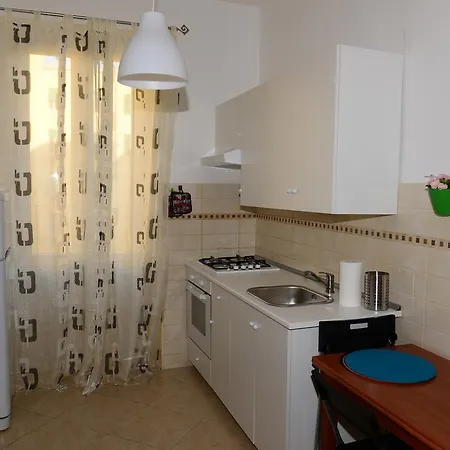 Domus Est Apartment Rome